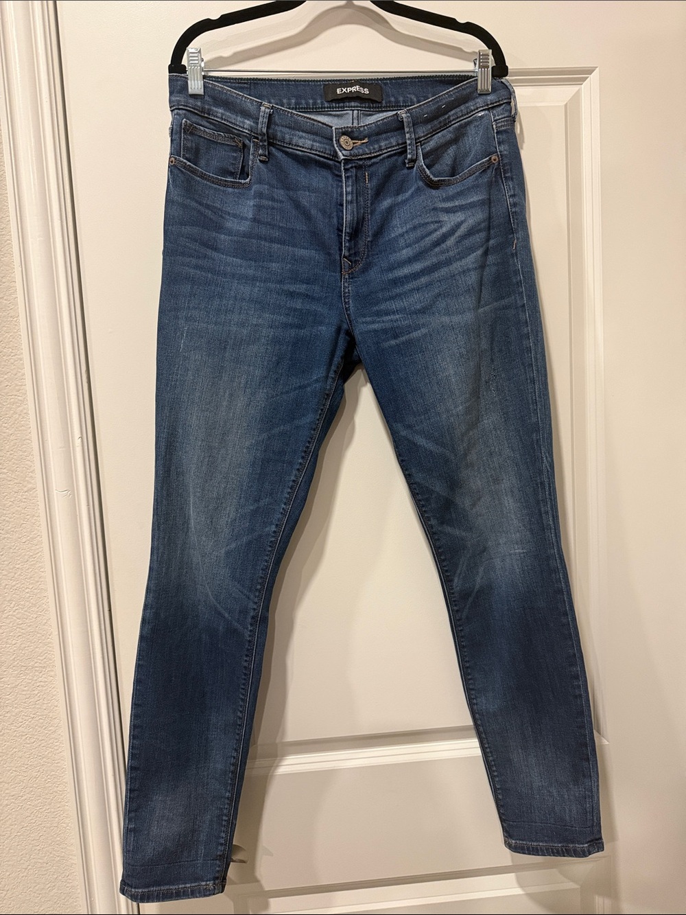 Express Mid Rise Leggings in Mid Blue Wash Size 12 Regular